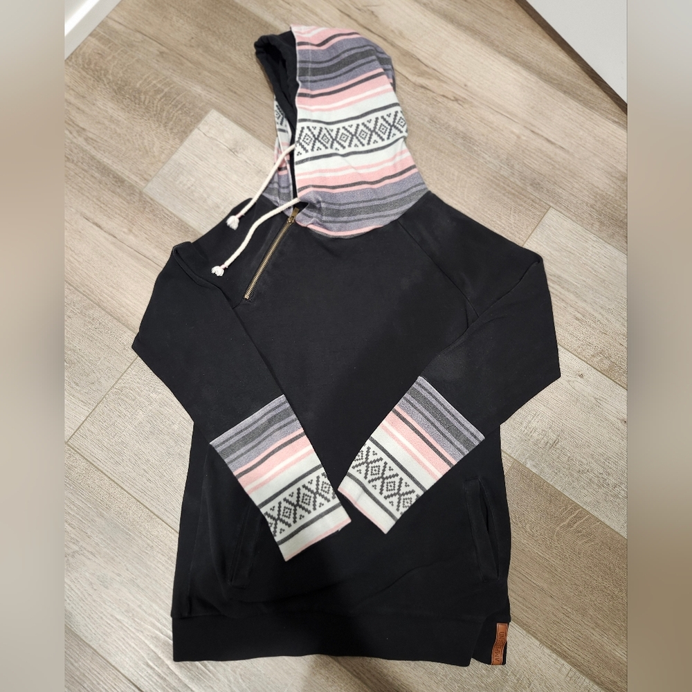 Women's Ampersand Ave Boutique Sweatshirt Size M Black Grey Pink